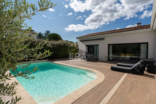 Maison familiale de 168 m² avec piscine, garage double et 5 chambres ? Secteur recherché