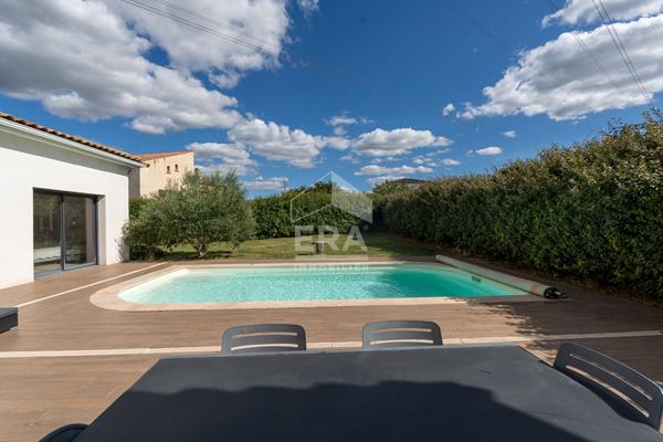 Maison familiale de 168 m² avec piscine, garage double et 5 chambres ? Secteur recherché