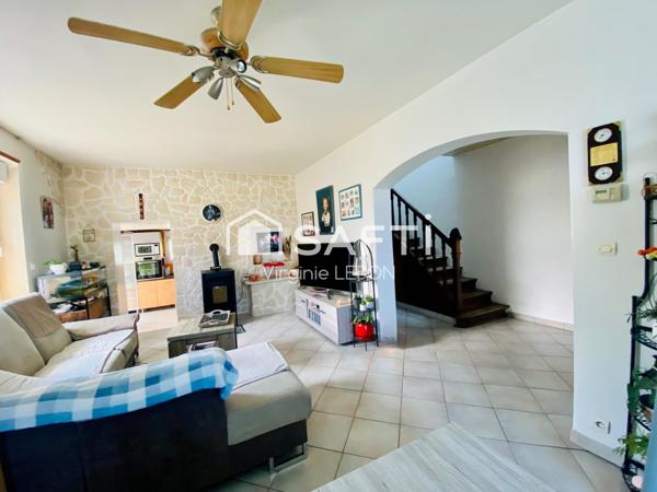 Belle maison des années 30 , jardin ,atelier , le centre ville et les plages  à pieds