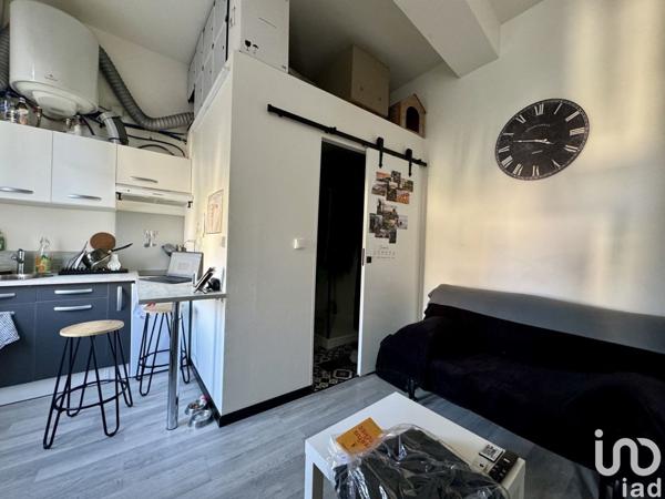 Maison 9 pièces de 350 m² à Château-Thierry (02400)