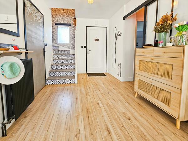 Maison familiale à Sainte-Gemmes-sur-Loire idéalement située - coup de coeur assuré !