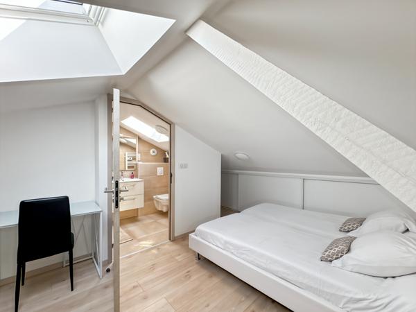 Collonges-au-Mont-d'Or (69660) À Vendre – Maison contemporaine rare à Collonges-au-Mont-d’Or