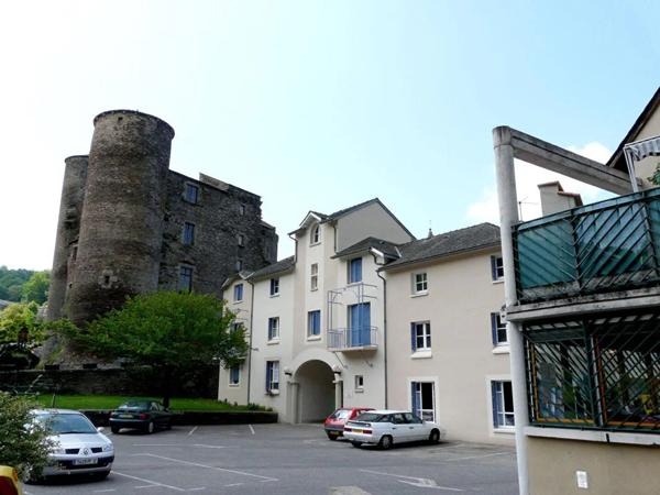 Appartement à louer à Coupiac (12550)