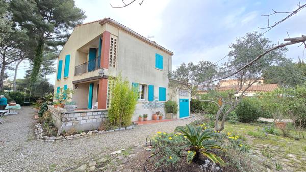 Maison d'exception à vendre à Martigues - Lavera, 7 pièces, 170 m²