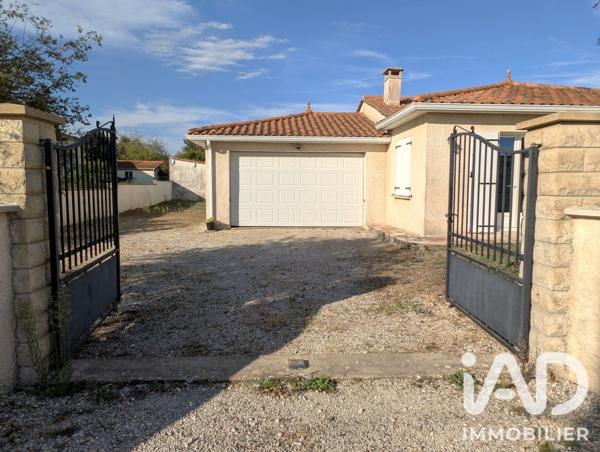 Maison à vendre 8 pièces 159,96 m² Saint-Yrieix-sur-Charente