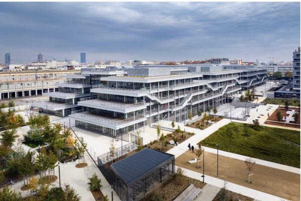 Place Jean Macé / Gare SNCF/EMLYON Grand T3 climatisé sans travaux
