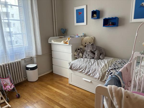 Place Jean Macé / Gare SNCF/EMLYON Grand T3 climatisé sans travaux