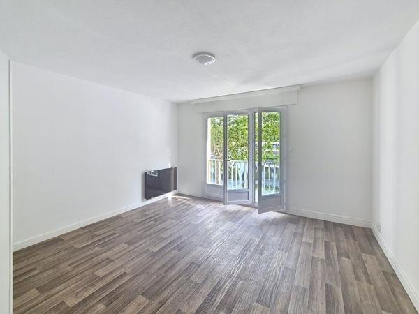Appartement 47 000 € Montluçon 2 p 54 m² DPE C