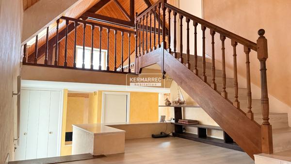 Maison 8 pièces – 162 m² environ à La Chapelle-sur-Erdre (ref : 1365B)