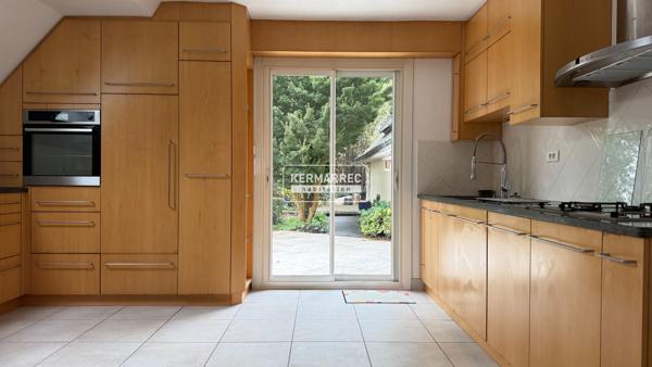 Maison 8 pièces – 162 m² environ à La Chapelle-sur-Erdre (ref : 1365B)
