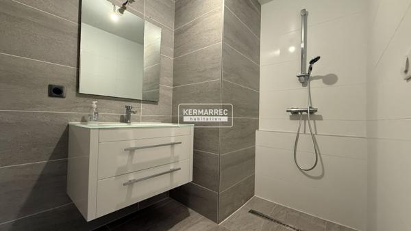 Maison 8 pièces – 162 m² environ à La Chapelle-sur-Erdre (ref : 1365B)