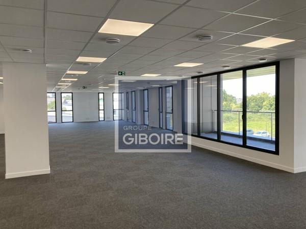 ATIKA B : Bureaux - A LOUER - TRELAZE (réf : 49.017476)