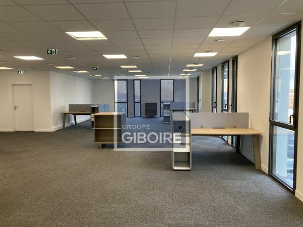 ATIKA B : Bureaux - A LOUER - TRELAZE (réf : 49.017476)