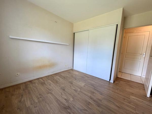 Dpt Maine et Loire (49), à vendre PELLOUAILLES LES VIGNES appartement T2