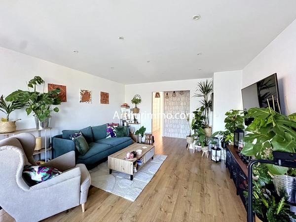 Vente Appartement 4 pièces 81 m2 à Créteil