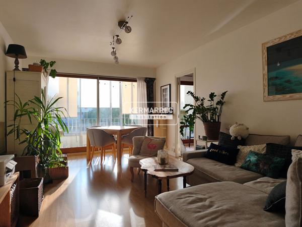 Appartement 4 pièces – 88 m² environ à Vannes (ref : 100877-AV)