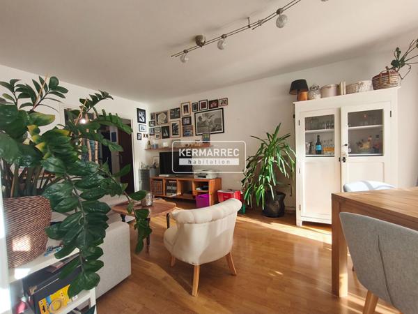 Appartement 4 pièces – 88 m² environ à Vannes (ref : 100877-AV)