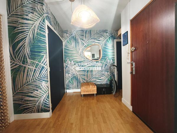 Appartement 4 pièces – 88 m² environ à Vannes (ref : 100877-AV)