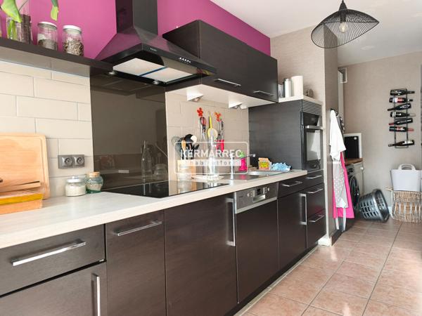 Appartement 4 pièces – 88 m² environ à Vannes (ref : 100877-AV)