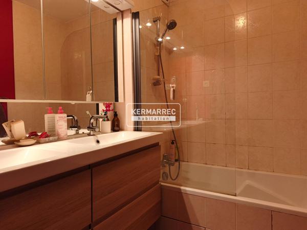 Appartement 4 pièces – 88 m² environ à Vannes (ref : 100877-AV)
