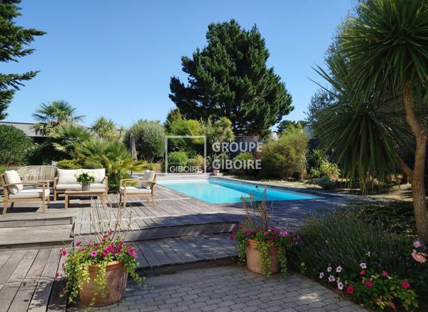 Maison T9 à vendre LA BAULE - 220 m² (réf : CS25818)