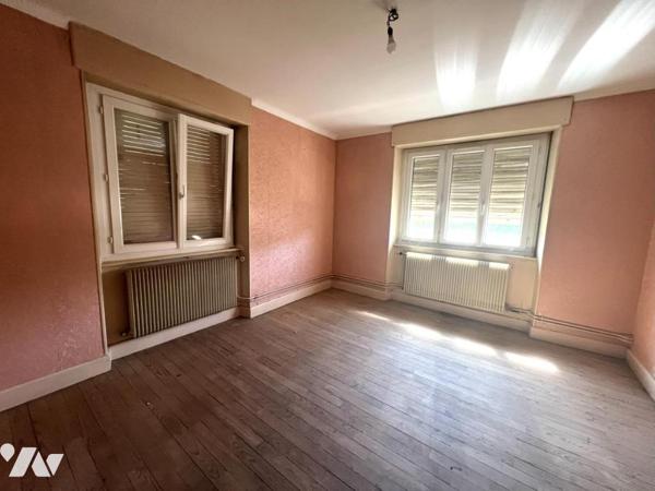 Immeuble composé de 2 logements