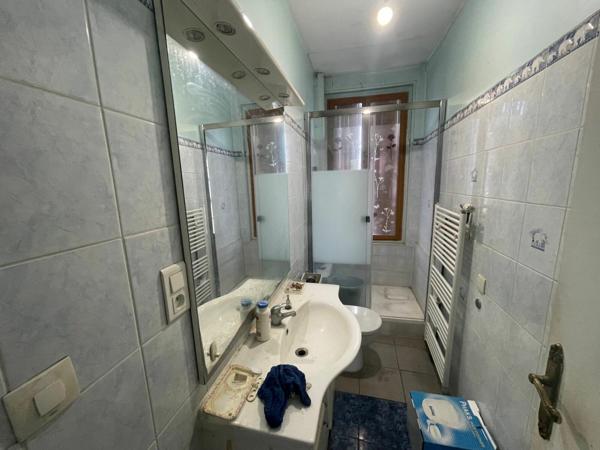 Immeuble à vendre    8 pièces • 246 m2 Évreux