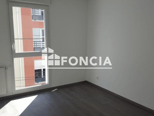 Location Appartement 2 pièces 40.7 m² - 3 & 5 RUE DU DOCTEUR JANVIER Coueron 44220