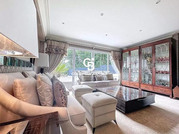 Maison 16 pièces à vendre Roquefort les Pins - 06330 / Réf: 95 - 3801