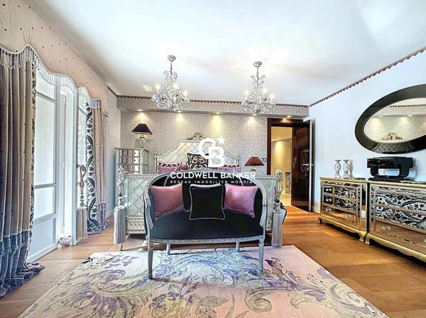 Maison 16 pièces à vendre Roquefort les Pins - 06330 / Réf: 95 - 3801