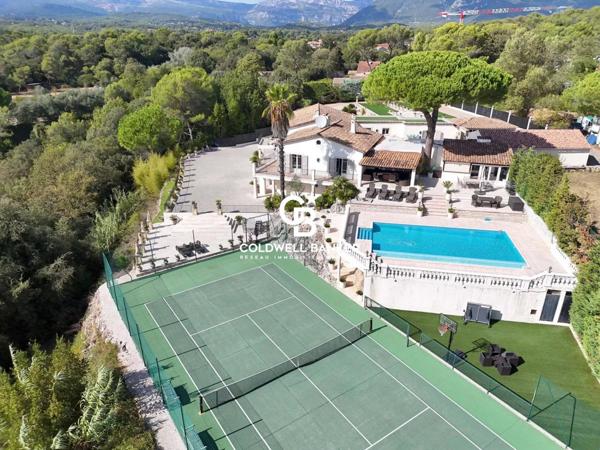 Maison 16 pièces à vendre Roquefort les Pins - 06330 / Réf: 95 - 3801