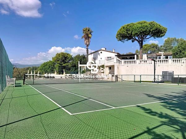 Maison 16 pièces à vendre Roquefort les Pins - 06330 / Réf: 95 - 3801