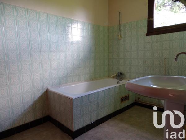 Maison 5 pièces de 130 m² à Cadours (31480)