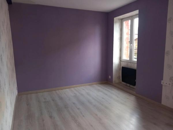 adorable maison au calme idéal premier achat ou investisseur , la Roche, Thiers