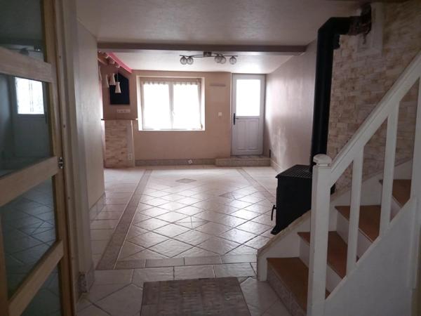 adorable maison au calme idéal premier achat ou investisseur , la Roche, Thiers