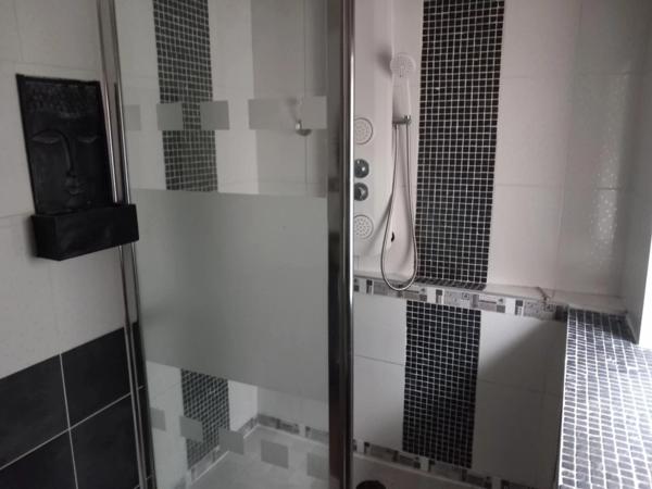 adorable maison au calme idéal premier achat ou investisseur , la Roche, Thiers