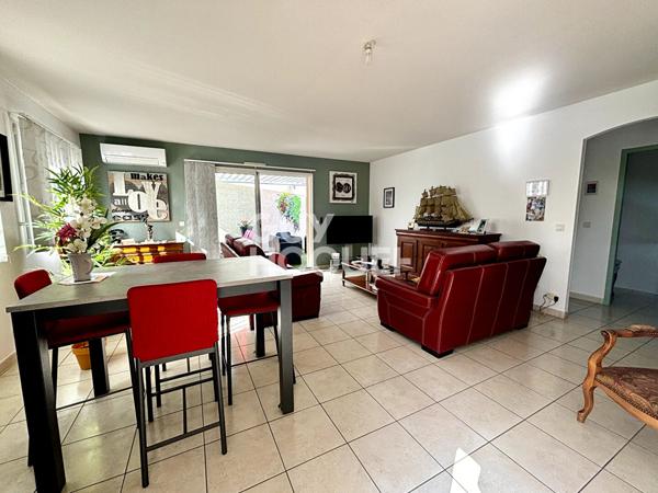 Maison sans vis à vis avec terrasse et garage - Bages