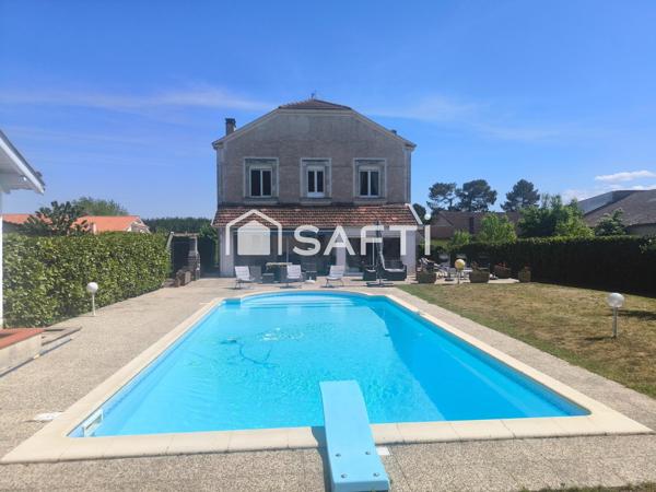 DEMEURE DE PRESTIGE AU COEUR DE CASTELJALOUX