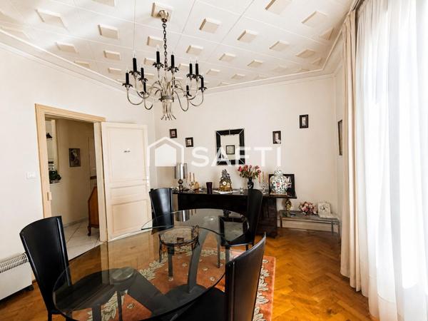 DEMEURE DE PRESTIGE AU COEUR DE CASTELJALOUX