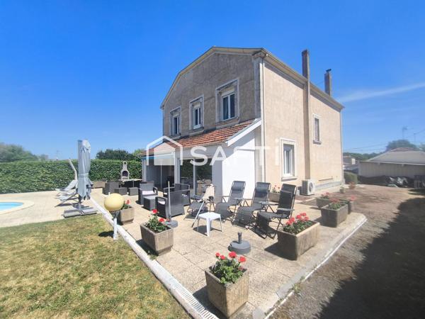 DEMEURE DE PRESTIGE AU COEUR DE CASTELJALOUX