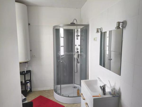 Vente Maison 6 pièces 153 m2 à La Chartre-sur-le-Loir