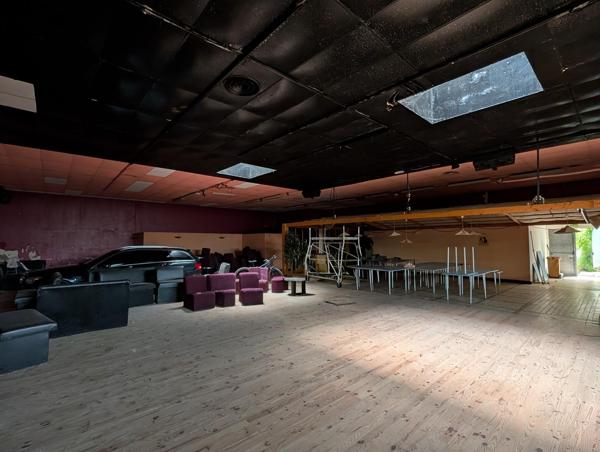 Ensemble immobilier de caractère au cœur de Saint-Savin – 719 m² de potentiel, avec logements loués