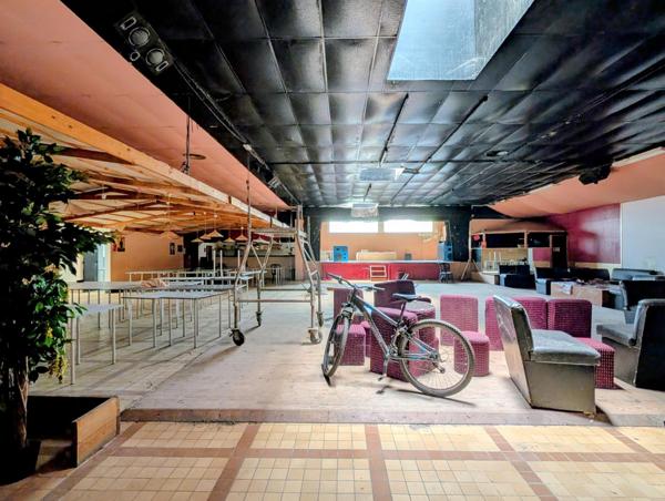 Ensemble immobilier de caractère au cœur de Saint-Savin – 719 m² de potentiel, avec logements loués