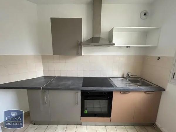 Appartement à louer 3 pièces 83.44m² Tours (37000)