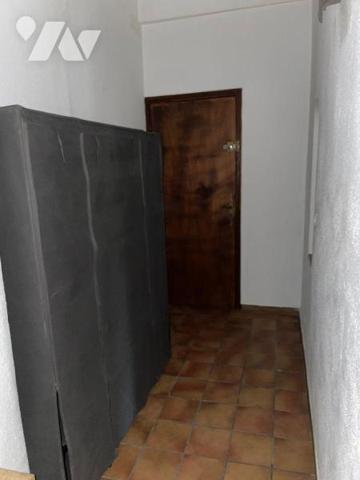 A vendre - Manosque (04) - Alpes de Haute Provence: Studio a rénover d'env 32,23 m², situé au 1...