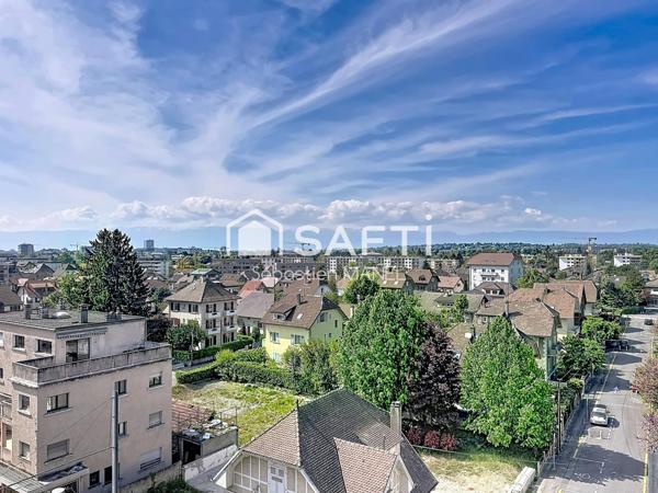 Dernier étage, tram au pied, terrasse 29 m²