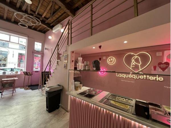 Local commecrial à Louer à LILLE 5650 €