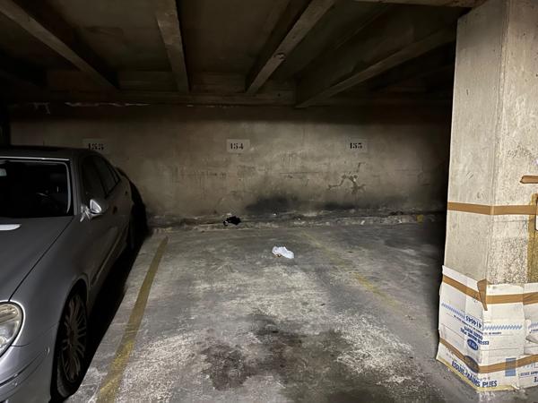 Lot de 10 parkings à vendre PARIS 20EME ARRONDISSEMENT (75) - rue St-Blaise 75020 PARIS