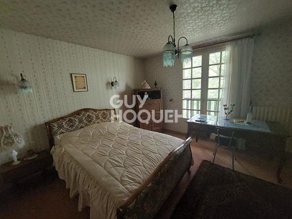 Maison Tessy Bocage 5 pièce(s) 153 m2