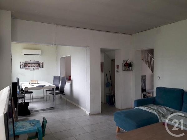 Maison à vendre  4 pièces - 84,72 m 2   CASTEL SARRAZIN  - 40
